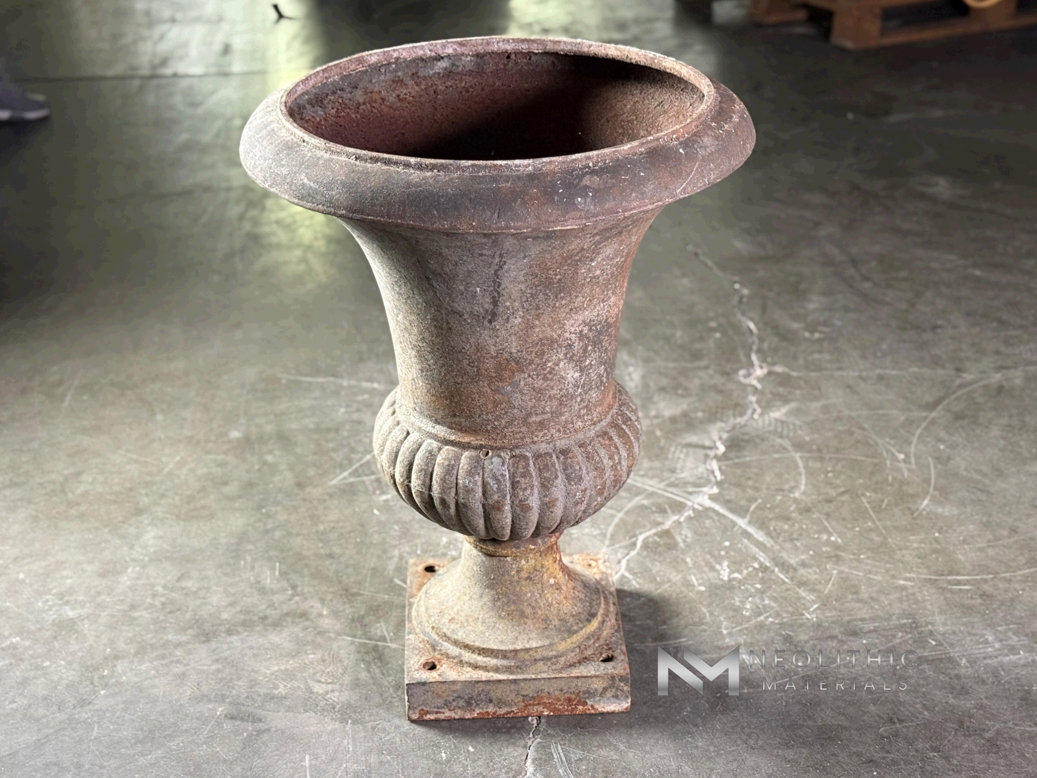 French Antique 19th Century Cast Iron Vase - Image 9